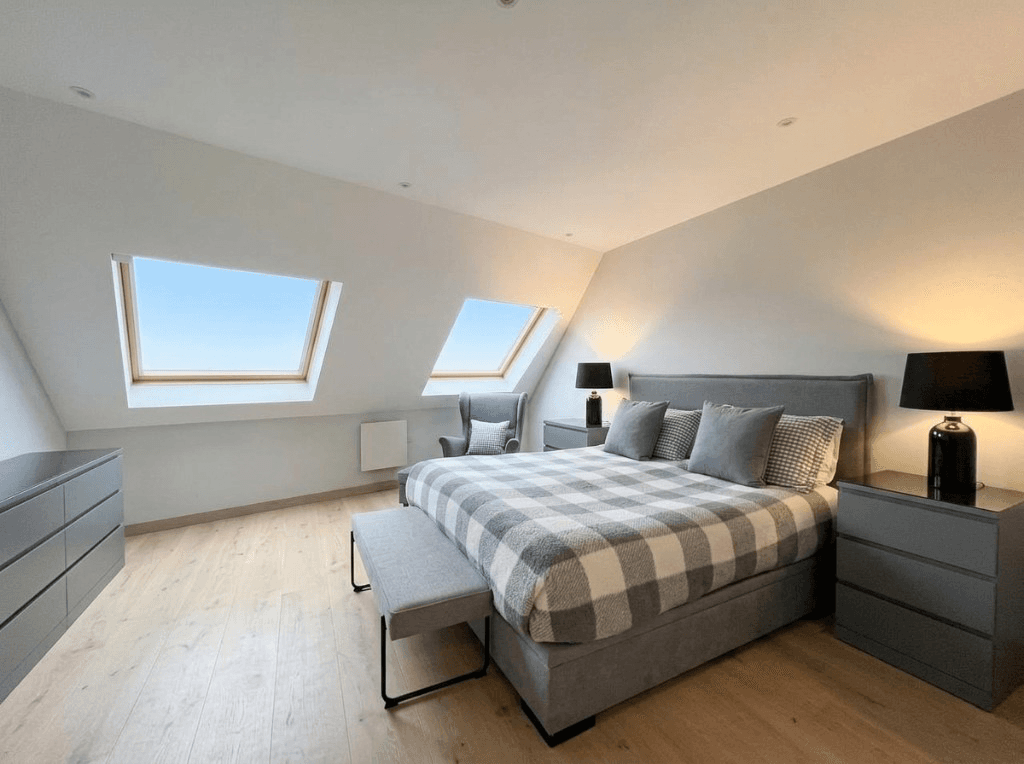 Room after virtual staging